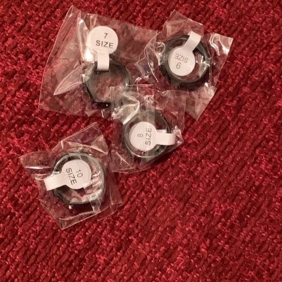 Tungsten Celtic style wedding band/fashion ring. - Picture 3 of 3